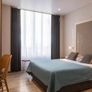 https://central-2.fr-paris.fr